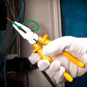 Alicate Tramontina Universal Isolado 1000v 8?